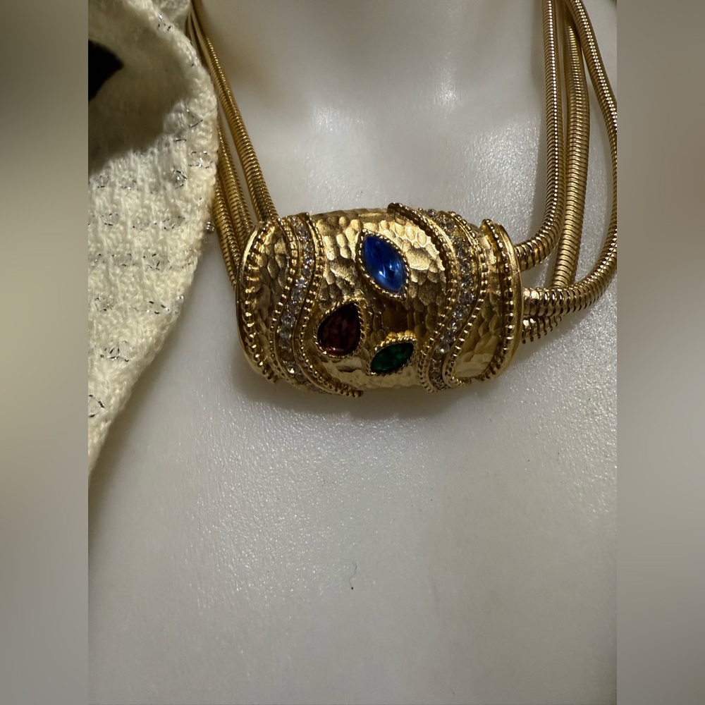 Trifari Kunio Matsumoto Moghul snake chain with clasp rare